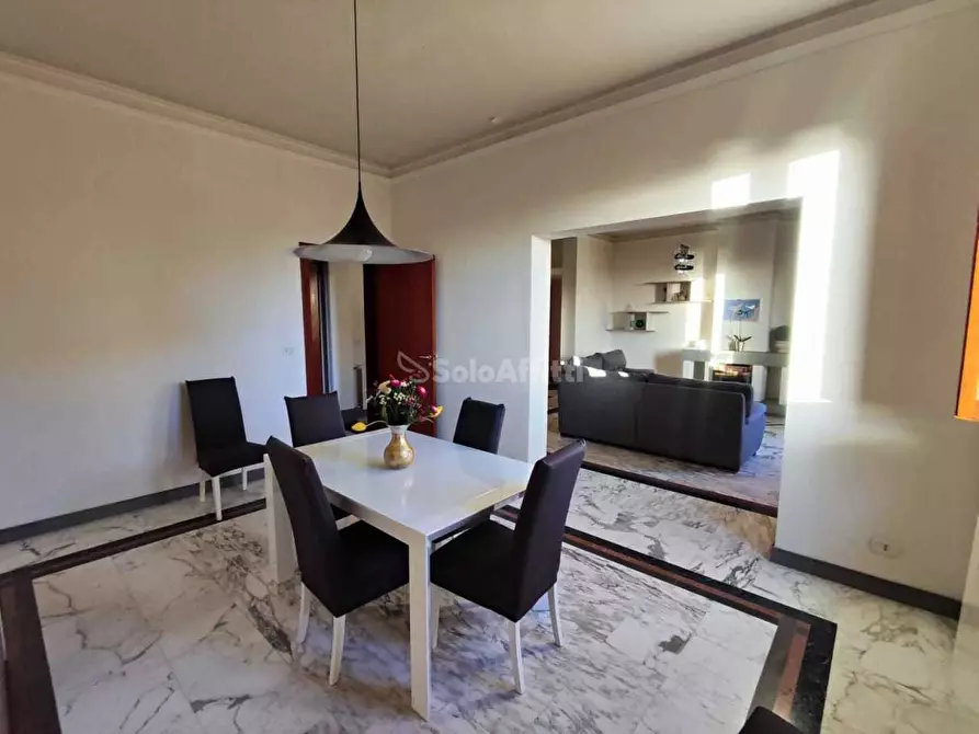 Immagine 1 di Appartamento in affitto  in Viale Roma a Reggio Di Calabria