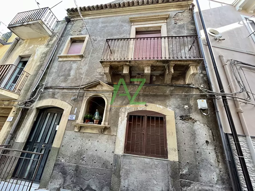 Immagine 1 di Casa indipendente in vendita  a Camporotondo Etneo