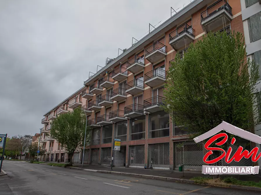 Immagine 1 di Appartamento in vendita  in Viale Alessandro Volta a Novara