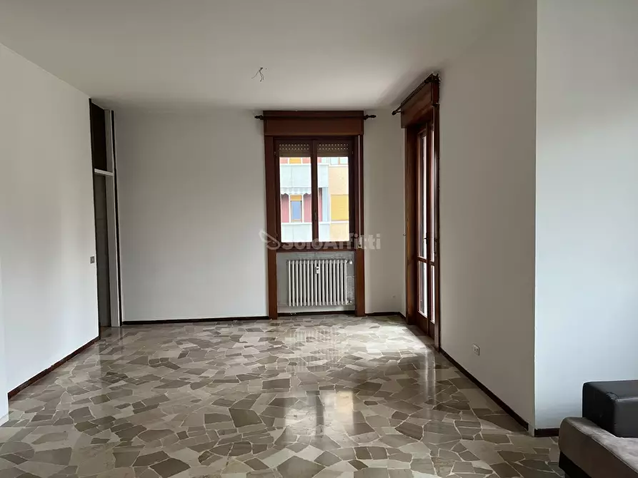 Immagine 1 di Appartamento in affitto  in Via Isonzo a Carnago
