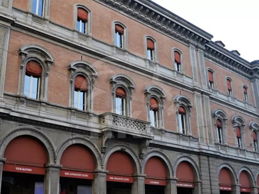 Immagine 1 di Ufficio in affitto  in Piazza Minghetti a Bologna