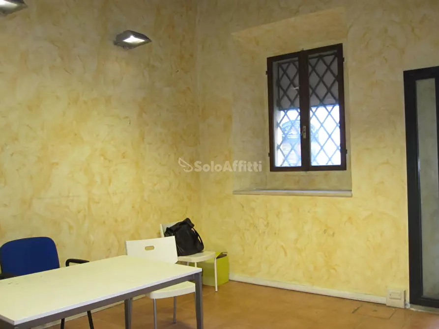 Immagine 1 di Ufficio in affitto  in Via Luciano Manara a Frascati