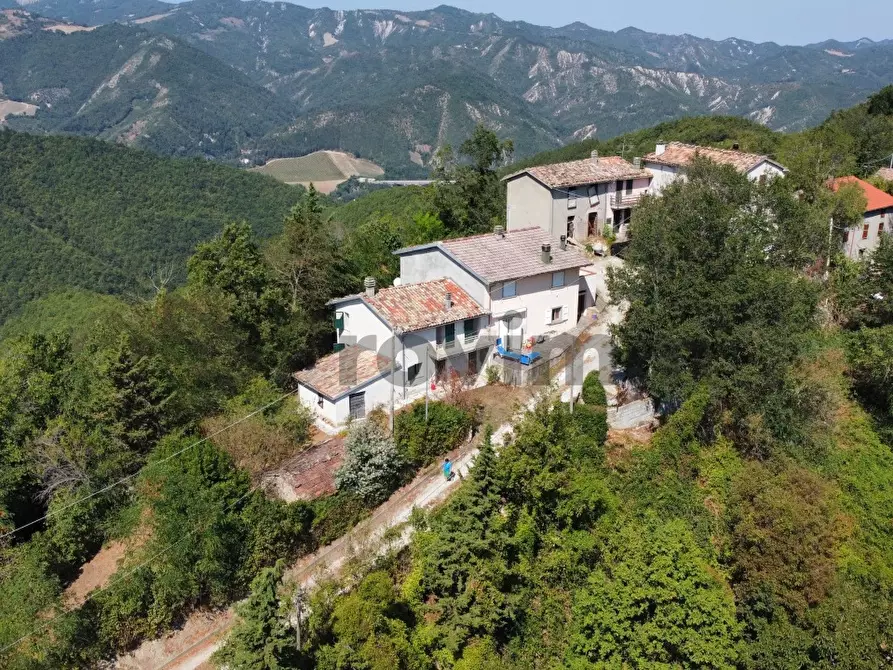 Immagine 1 di Casa indipendente in vendita  in Località San Martino Tivo a Sarsina
