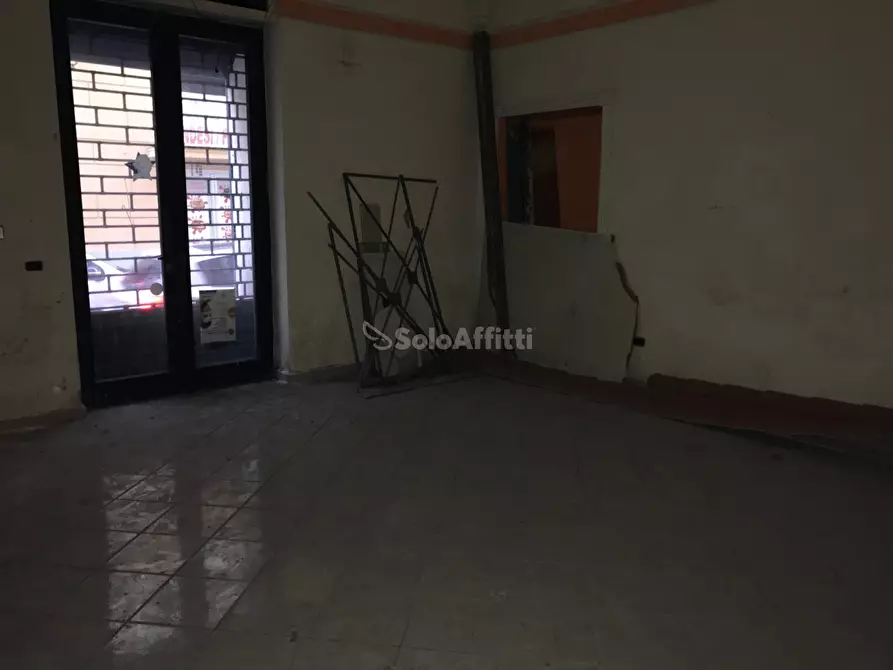 Immagine 1 di Negozio in affitto  in Via Don Giovanni  Bosco a Caserta