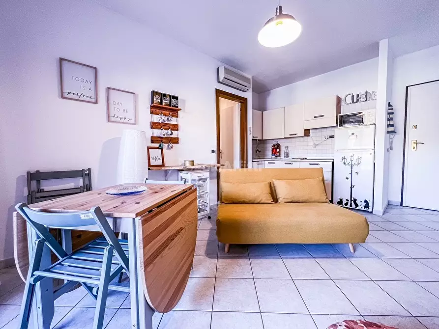 Immagine 1 di Appartamento in affitto  in Via Salvatore Quasimodo a Olbia