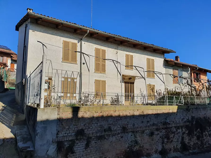 Immagine 1 di Casa indipendente in vendita  in Via Vittorio Veneto a Antignano