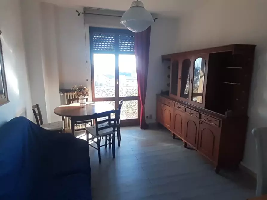 Immagine 1 di Appartamento in vendita  in viale 1° Maggio a Somma Lombardo