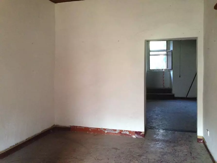 Immagine 1 di Appartamento in vendita  a Calci