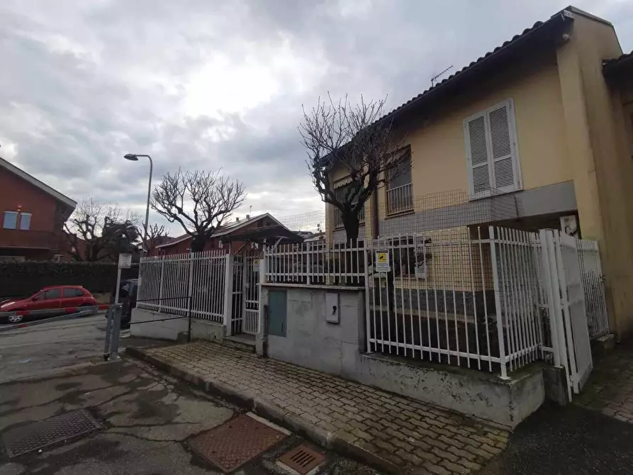 Immagine 1 di Villa in vendita  in Via Vadone a Vinovo