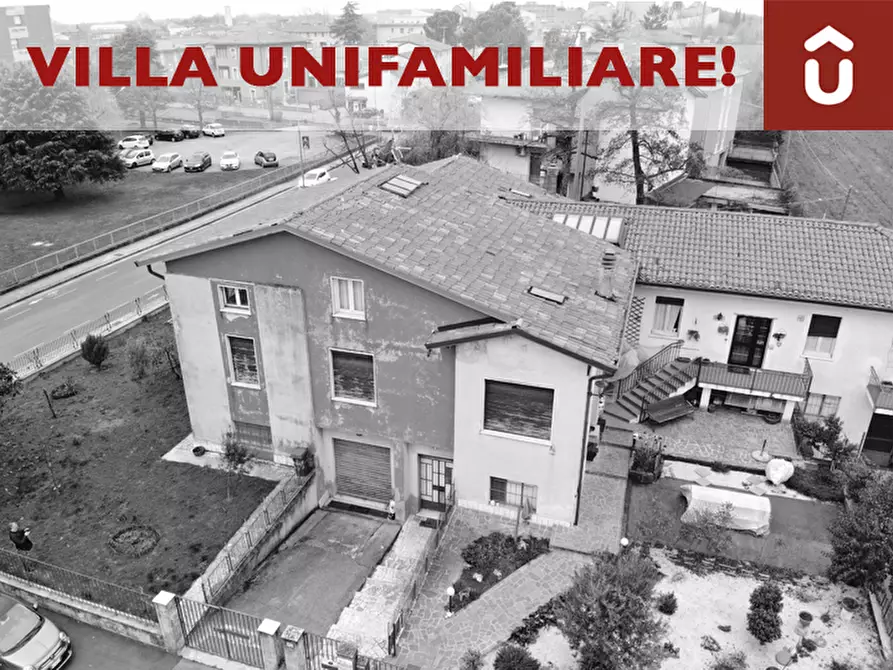 Immagine 1 di Casa indipendente in vendita  in Via Lucio Fiorentini a Brescia