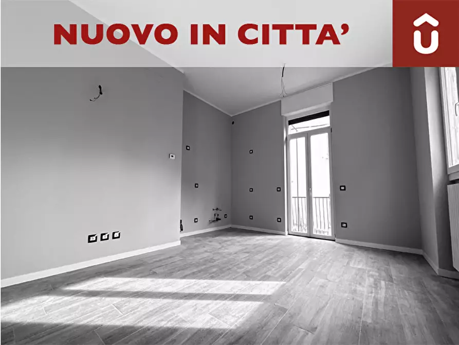 Immagine 1 di Appartamento in vendita  in Via Alessandro Manzoni a Brescia