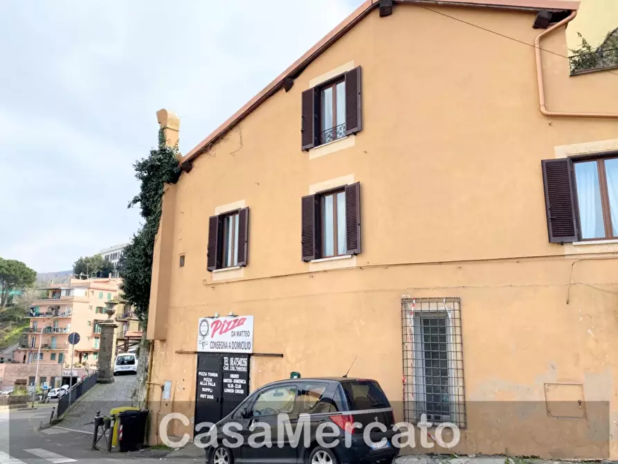 Immagine 1 di Appartamento in vendita  in via Frascati a Ardea