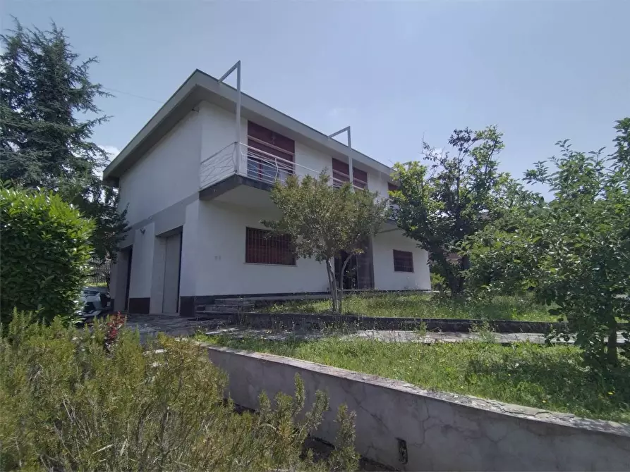 Immagine 1 di Villa in vendita  in Via Olmarello a Castelnuovo Magra