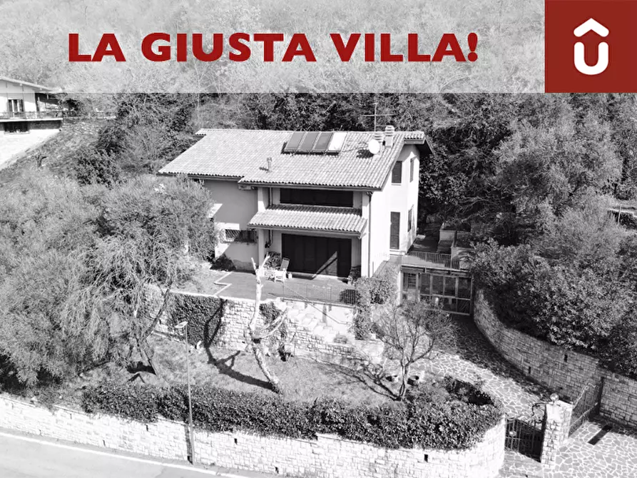 Immagine 1 di Villa in vendita  in Via Torquato Taramelli a Brescia