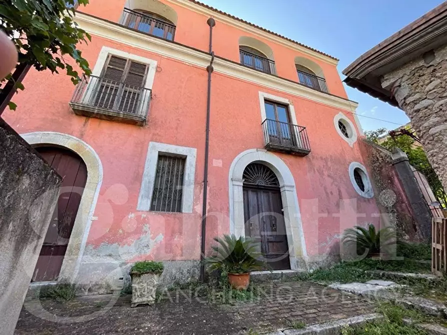 Immagine 1 di Appartamento in vendita  in Via Generale Petella a Castello Del Matese