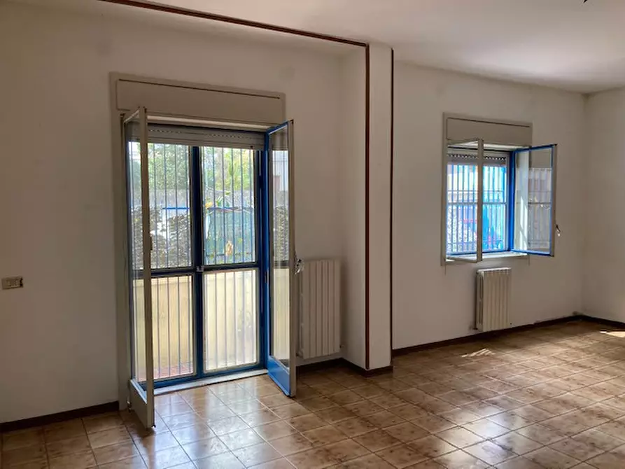 Immagine 1 di Appartamento in vendita  in Via Chimienti a Brindisi