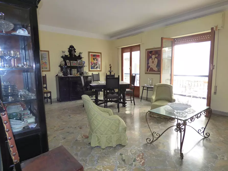 Immagine 1 di Appartamento in vendita  in Via Città di Palermo a Bagheria