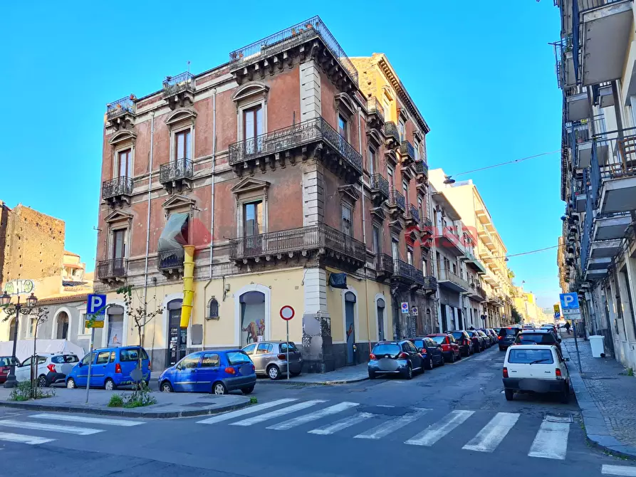 Immagine 1 di Appartamento in vendita  in Via Francesco Crispi a Catania