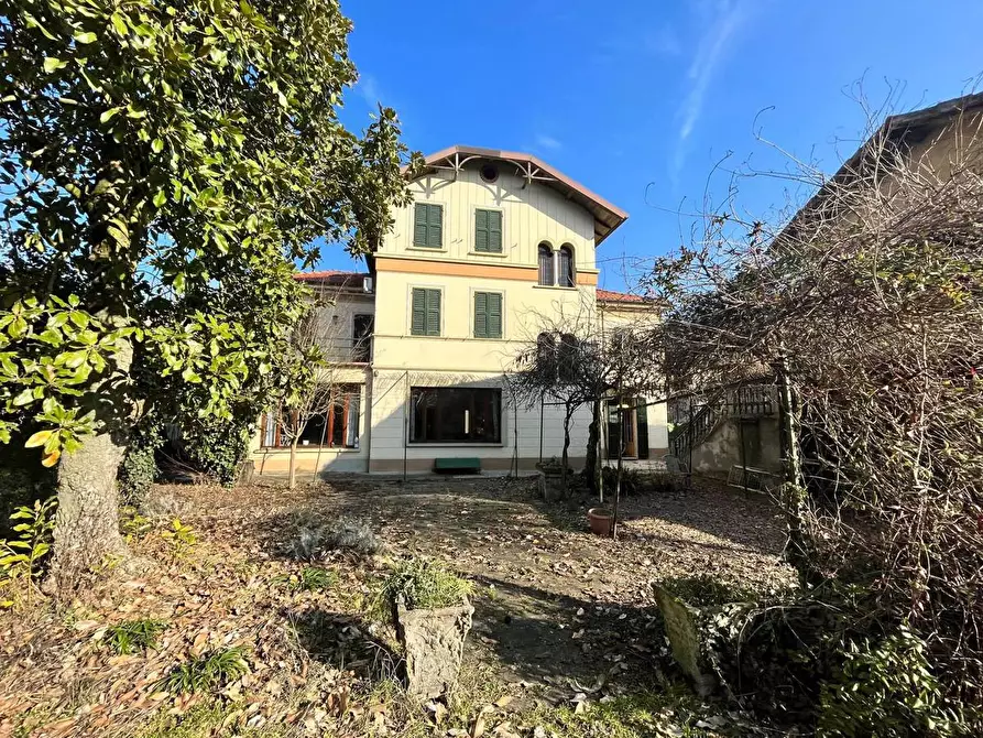 Immagine 1 di Villa in vendita  in Via peppino marabelli a Bressana Bottarone