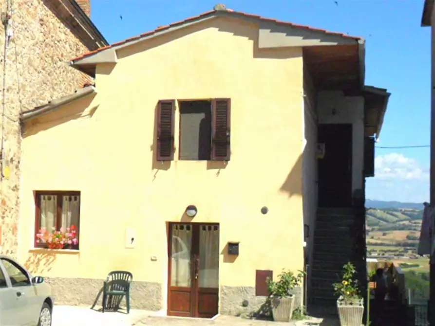 Immagine 1 di Appartamento in vendita  in SASSO D'OMBRONE PAESE a Cinigiano