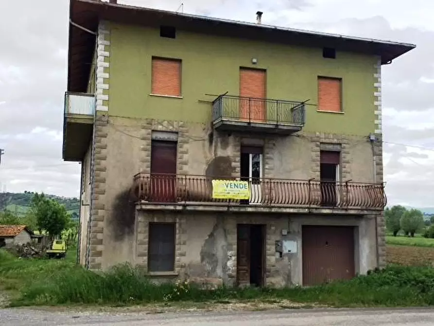 Immagine 1 di Appartamento in vendita  in via benedetto croce a Fabro