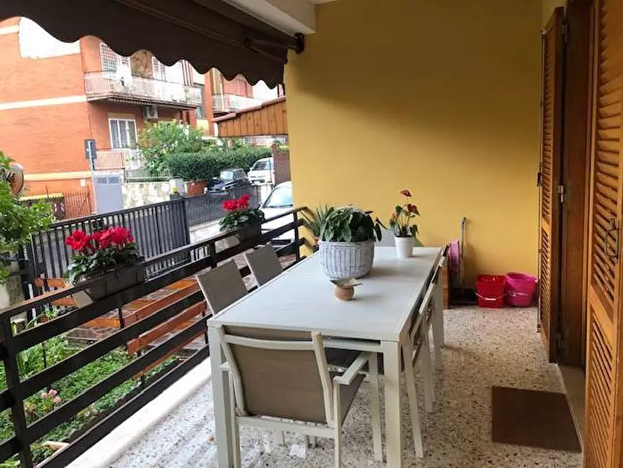 Immagine 1 di Appartamento in vendita  in via nino bixio a Monterotondo