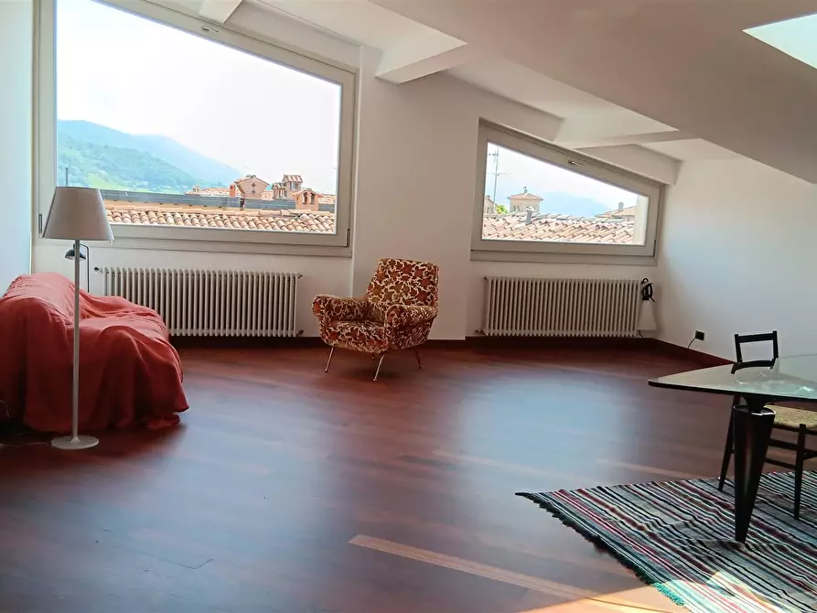 Immagine 1 di Appartamento in vendita  in Via Porta Dipinta a Bergamo