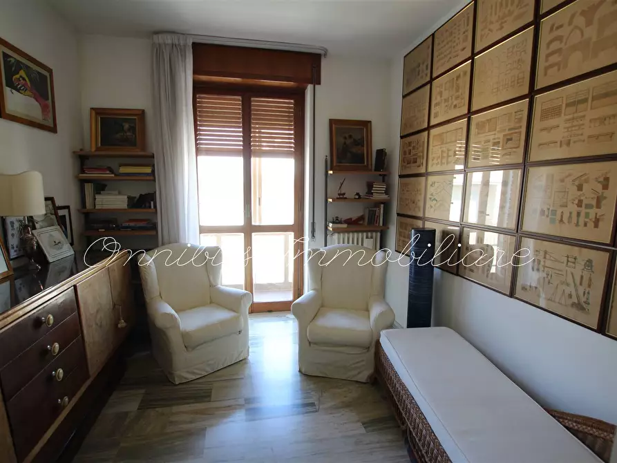 Immagine 1 di Appartamento in vendita  in VIA GISSI a Foggia