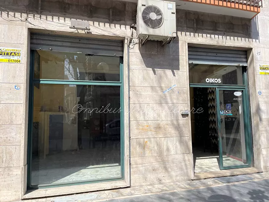 Immagine 1 di Locale commerciale in affitto  in via matteotti a Foggia
