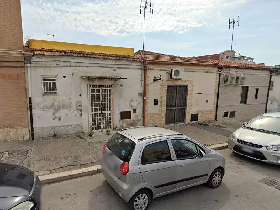 Immagine 1 di Posto auto in vendita  a Foggia