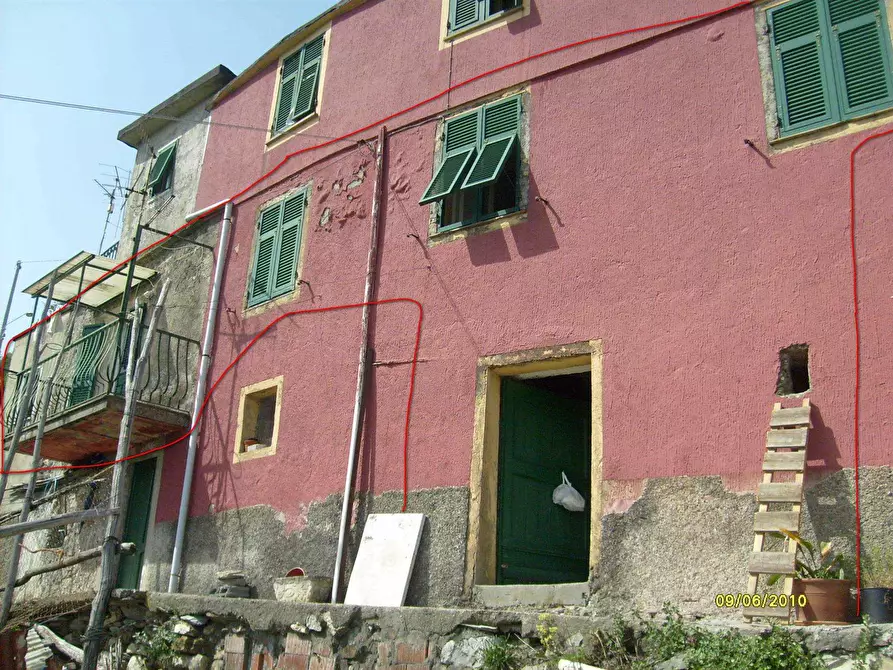 Immagine 1 di Casa indipendente in vendita  a Vernazza