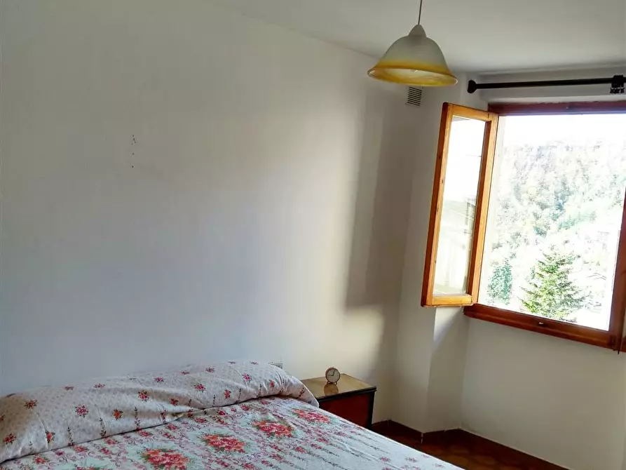 Immagine 1 di Appartamento in vendita  a Vernio