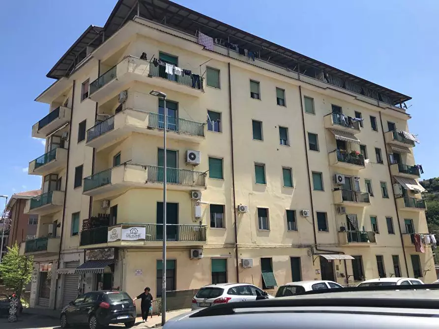 Immagine 1 di Appartamento in affitto  a Cosenza