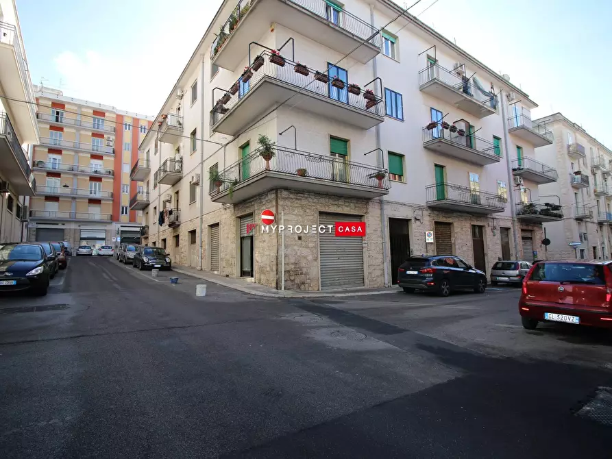 Immagine 1 di Appartamento in vendita  in Via Pietro Gaona a Martina Franca