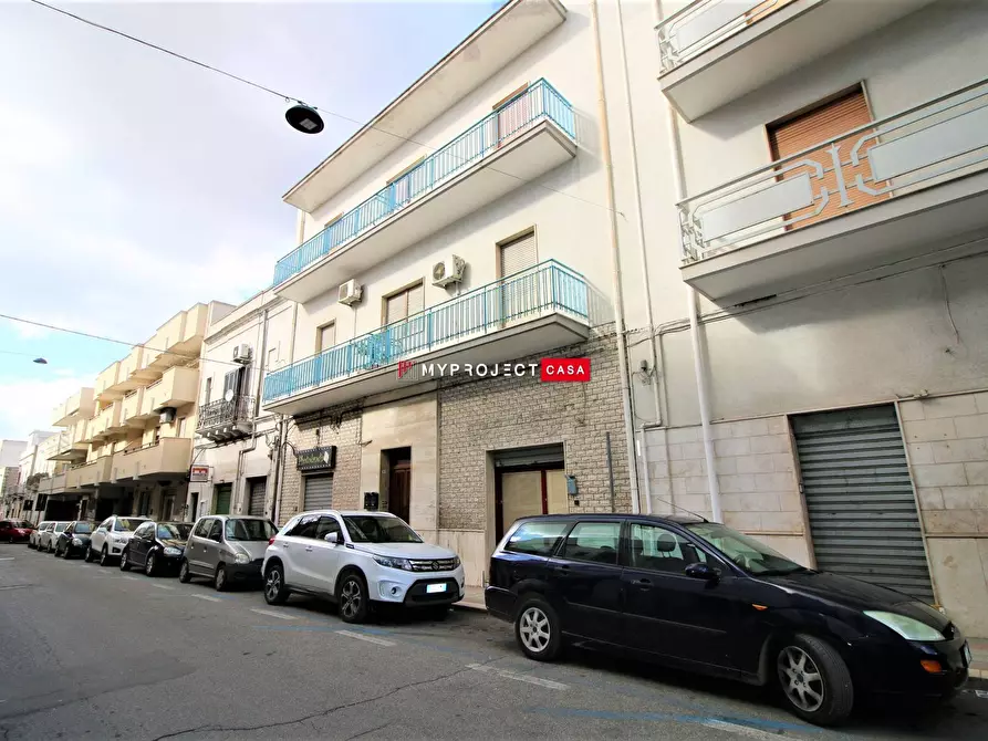 Immagine 1 di Appartamento in vendita  in Corso Vittorio Emanuele lll a Crispiano