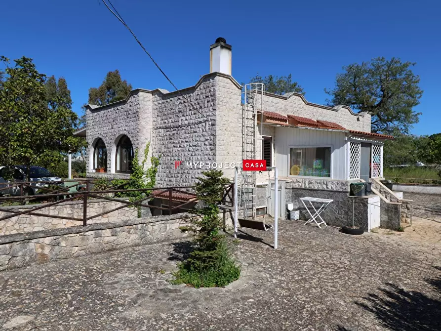Immagine 1 di Villa in vendita  in Contrada Pozzo Allegro a Locorotondo