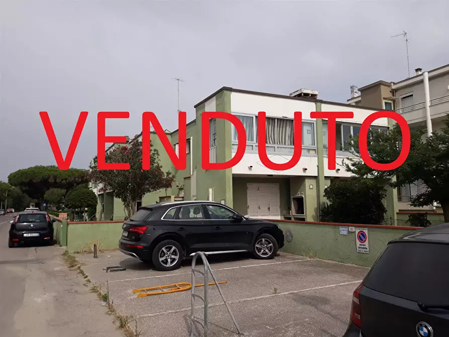Immagine 1 di Appartamento in vendita  in Viale dei Mille a Comacchio