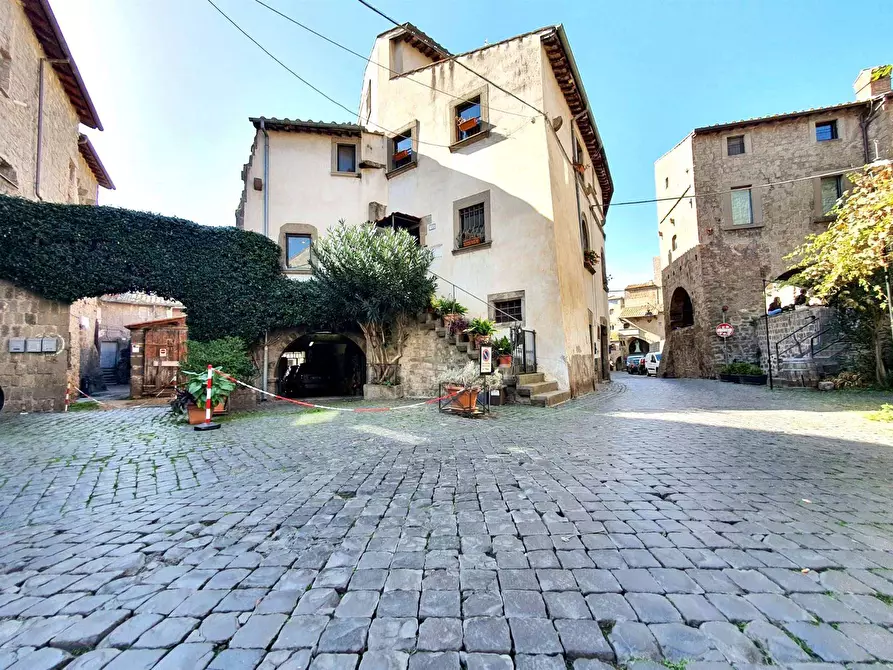 Immagine 1 di Appartamento in vendita  in Via San Pellegrino a Viterbo