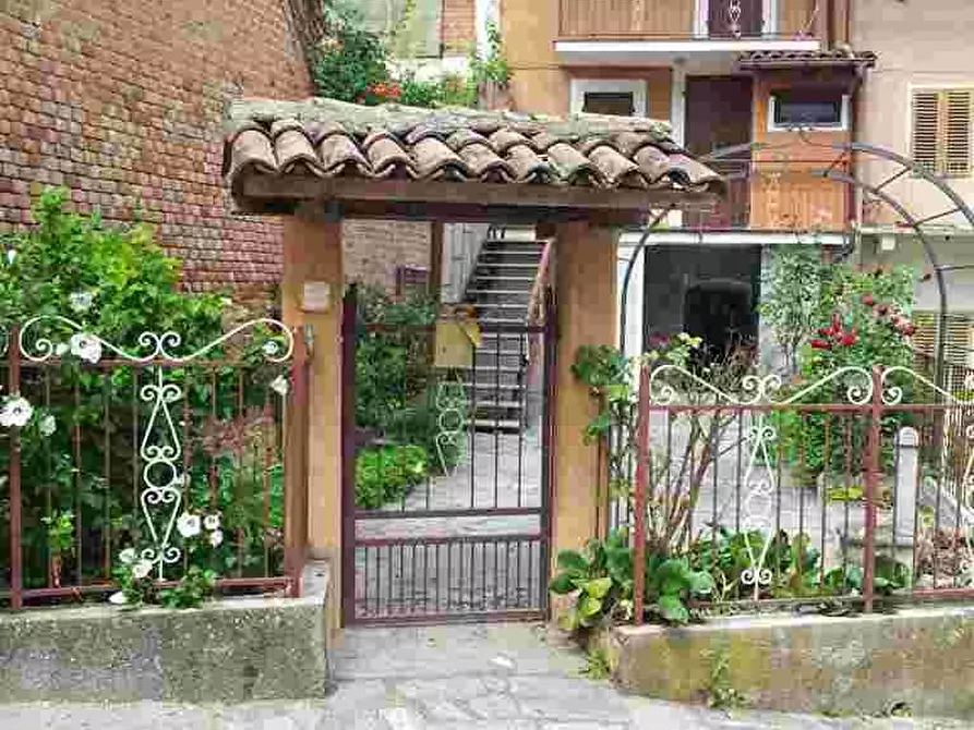 Immagine 1 di Rustico / casale in vendita  in San Grato a Cunico