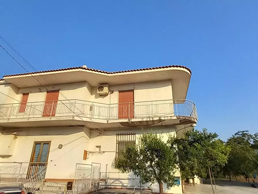 Immagine 1 di Villa in vendita  in via Tappia Fulignano a Saviano