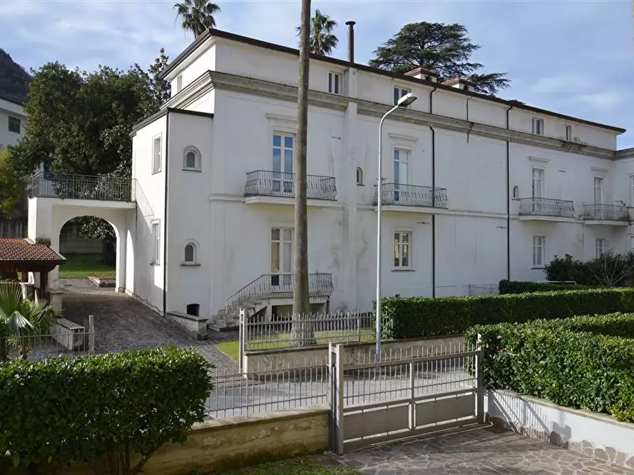 Immagine 1 di Villa in vendita  a Lauro