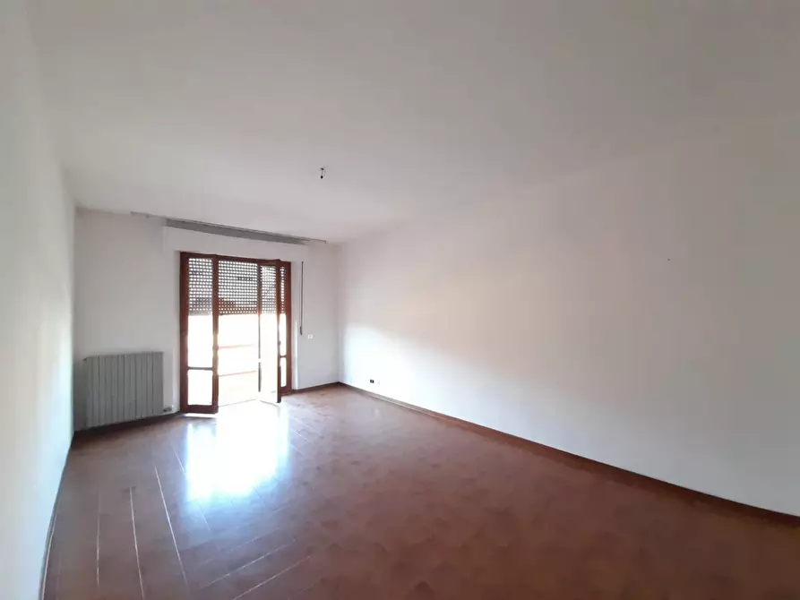 Immagine 1 di Appartamento in vendita  a Sinalunga