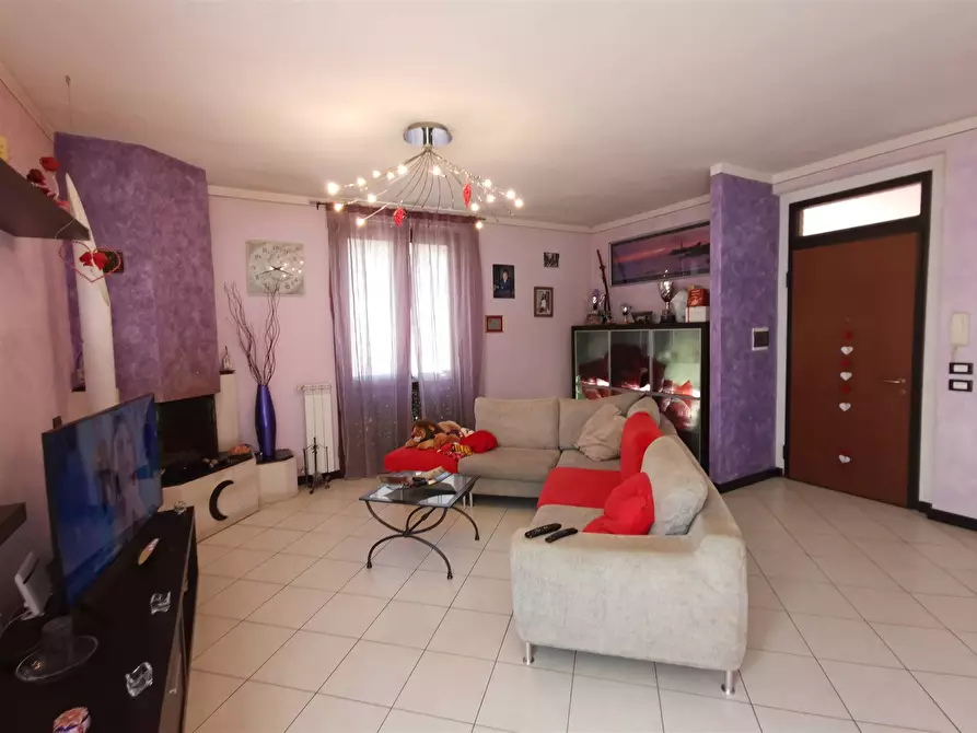 Immagine 1 di Appartamento in vendita  a Montepulciano