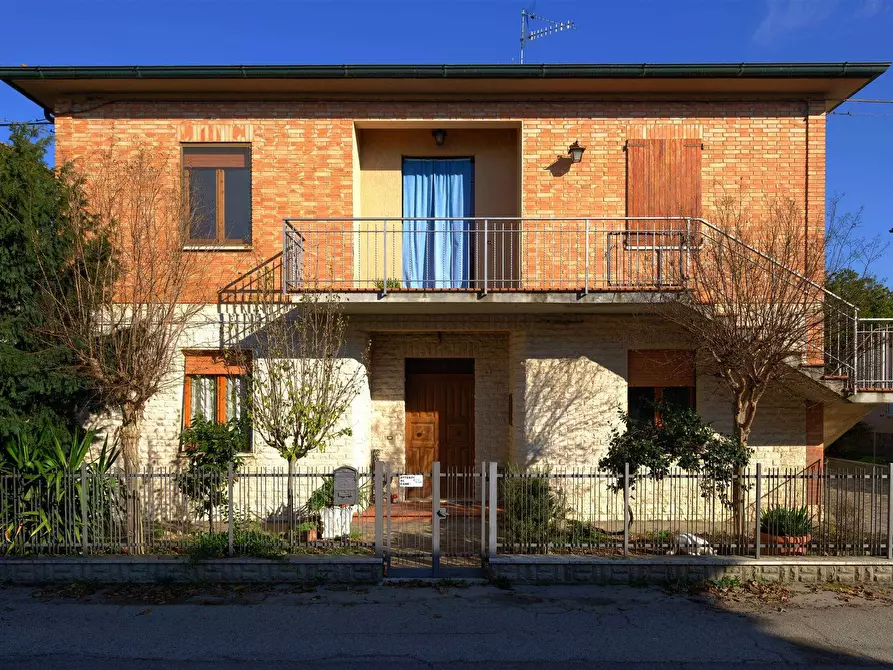 Immagine 1 di Casa indipendente in vendita  a Montepulciano