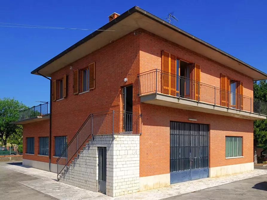 Immagine 1 di Casa indipendente in vendita  in VIA SAVELLI a Asciano