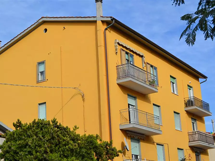 Immagine 1 di Appartamento in vendita  in via della Cava a Rosignano Marittimo