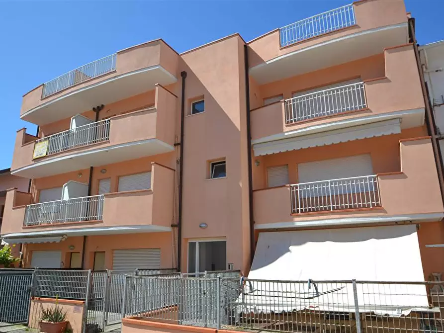 Immagine 1 di Appartamento in vendita  in via XX Settembre a Rosignano Marittimo