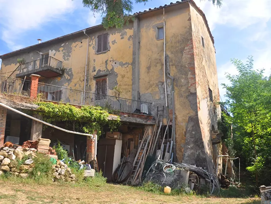 Immagine 1 di Rustico / casale in vendita  in Via Comunale a Fauglia