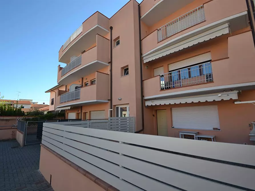 Immagine 1 di Appartamento in vendita  in via del Fante a Rosignano Marittimo