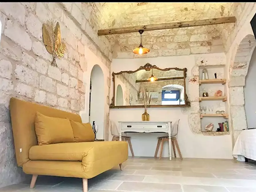 Immagine 1 di Appartamento in vendita  in via Mario Rapisardi a Ostuni